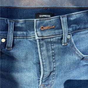 Express Women’s Skyscraper Mid-Rise Jeans, size 4L